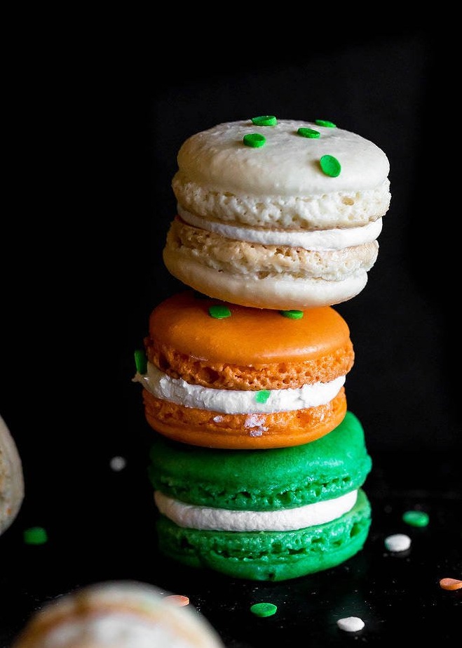 Tri-colour macarons