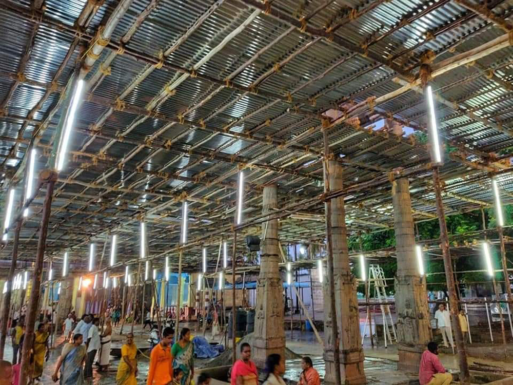 Kanchipuram wearing festive look to welcome once-in-forty year event of rising of Lord Athi Varatar from the pond of Sri Varadaraja Perumal Temple.  (Image courtesy A Murugan/DH photo)