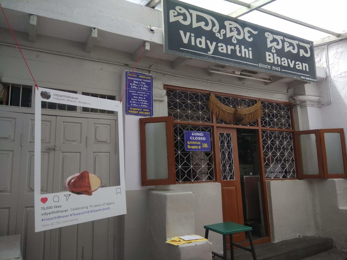 Foodies can use an Instagram frame to take commemorative pics at Vidyarthi Bhavan.