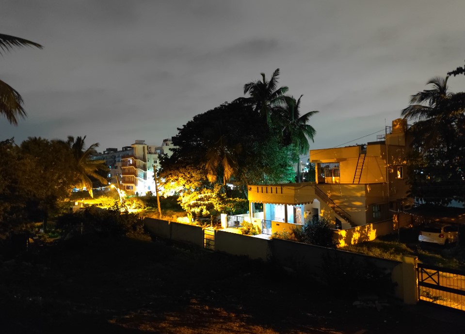 Xiaomi Mi 11 Ultra's camera sample with night mode on. Credit: DH Photo/KVN Rohit