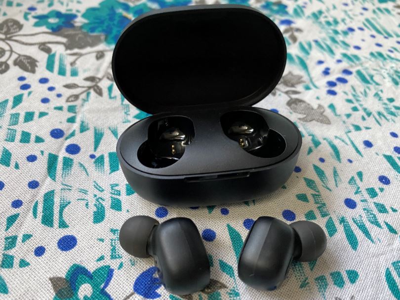 Xiaomi Redmi Earbuds S. Credit: DH Photo/KVN Rohit