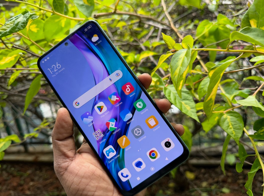 Redmi Note 12 5G. Credit: DH Photo/KVN Rohit