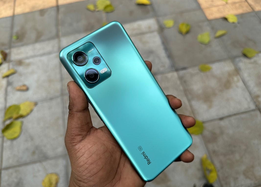 Redmi Note 12 5G. Credit: DH Photo/KVN Rohit