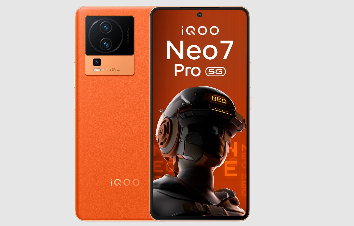 iQOO Neo7 Pro Fearless Flame model. Credit: iQOO India