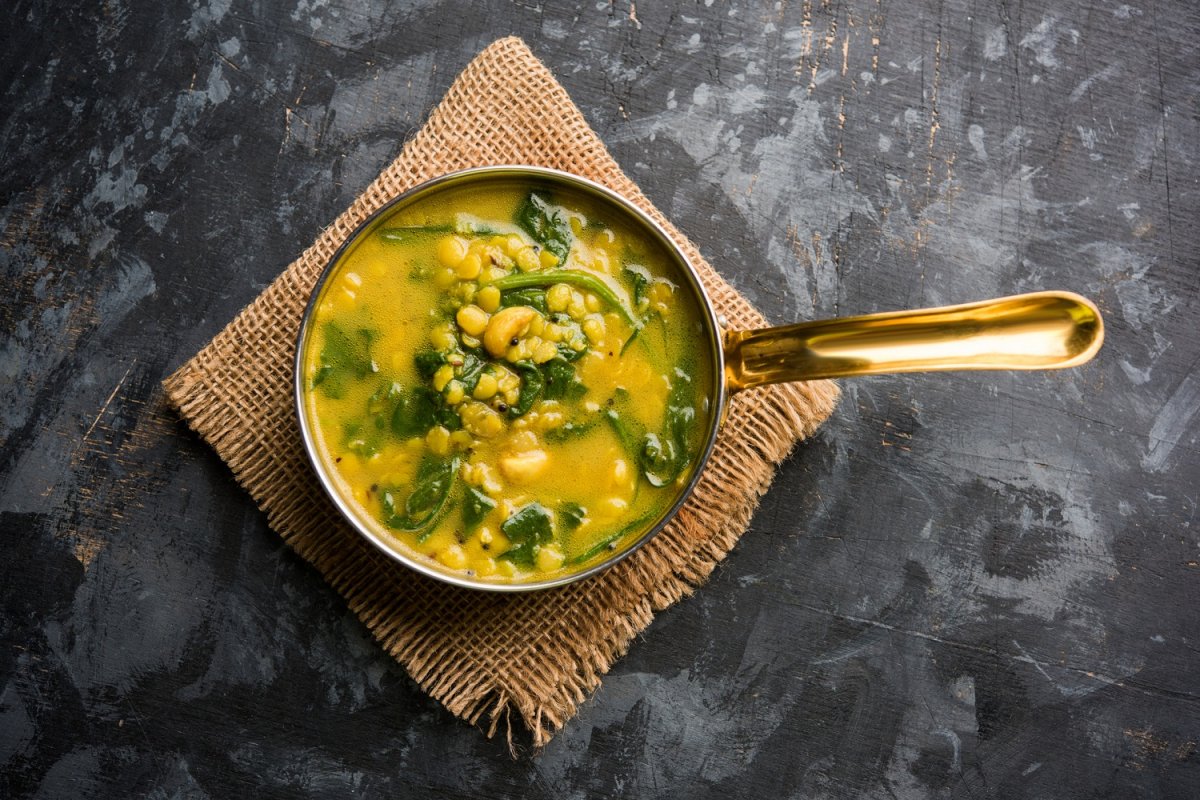 Palak & moong curry