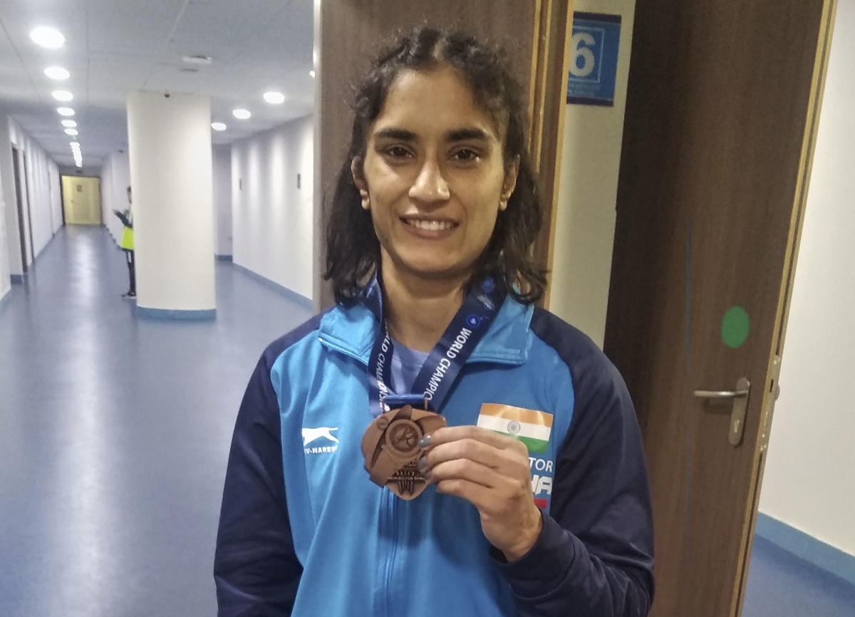 Vinesh Phogat to be nominated for Khel Ratna, Sakshi applies for Arjuna