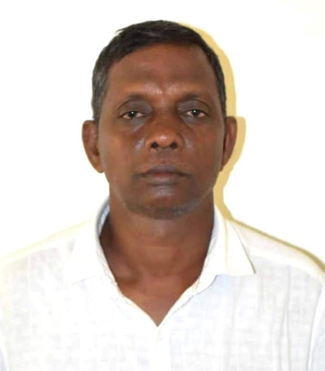 Teacher visits houses of 43 students to teach during lockdown