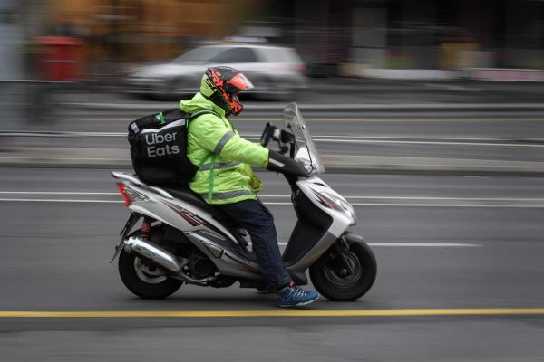 Uber, Postmates agree on $2.65 bn all-stock deal 