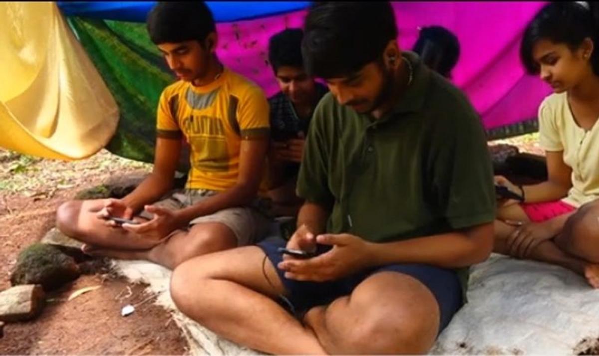 Students struggling to get internet connectivity