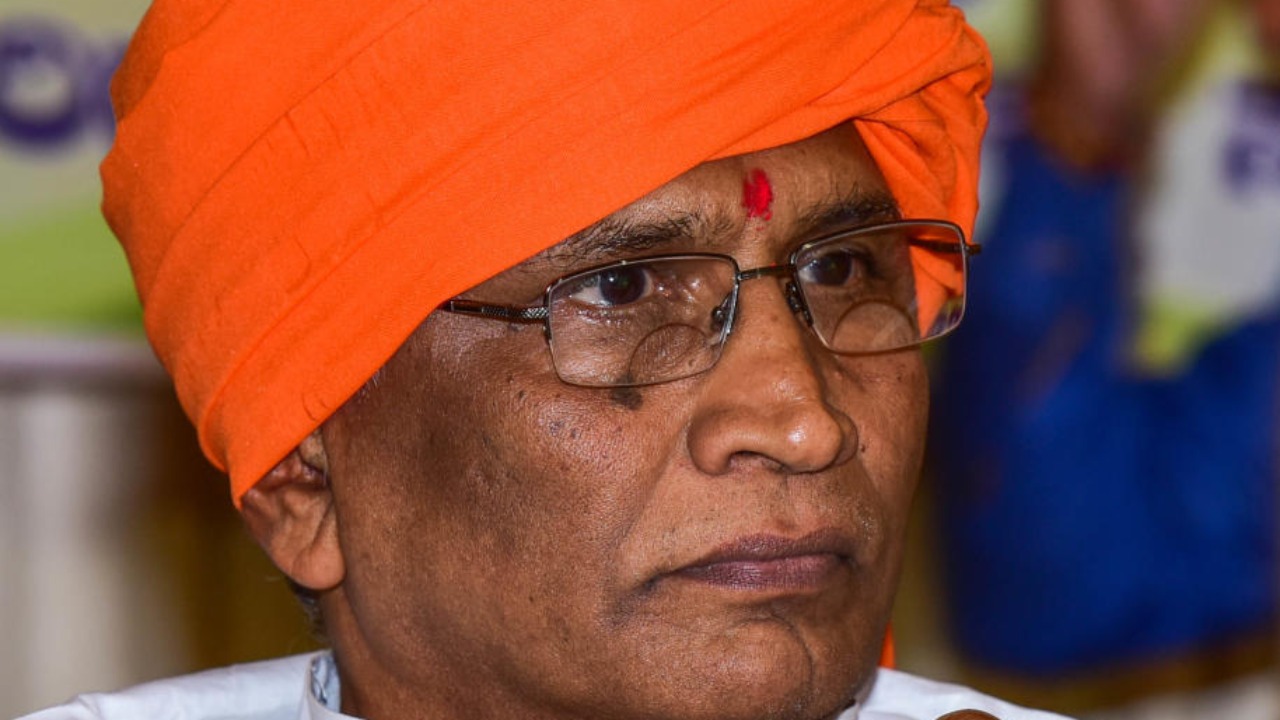 'Handloom, silk products to be available online soon'