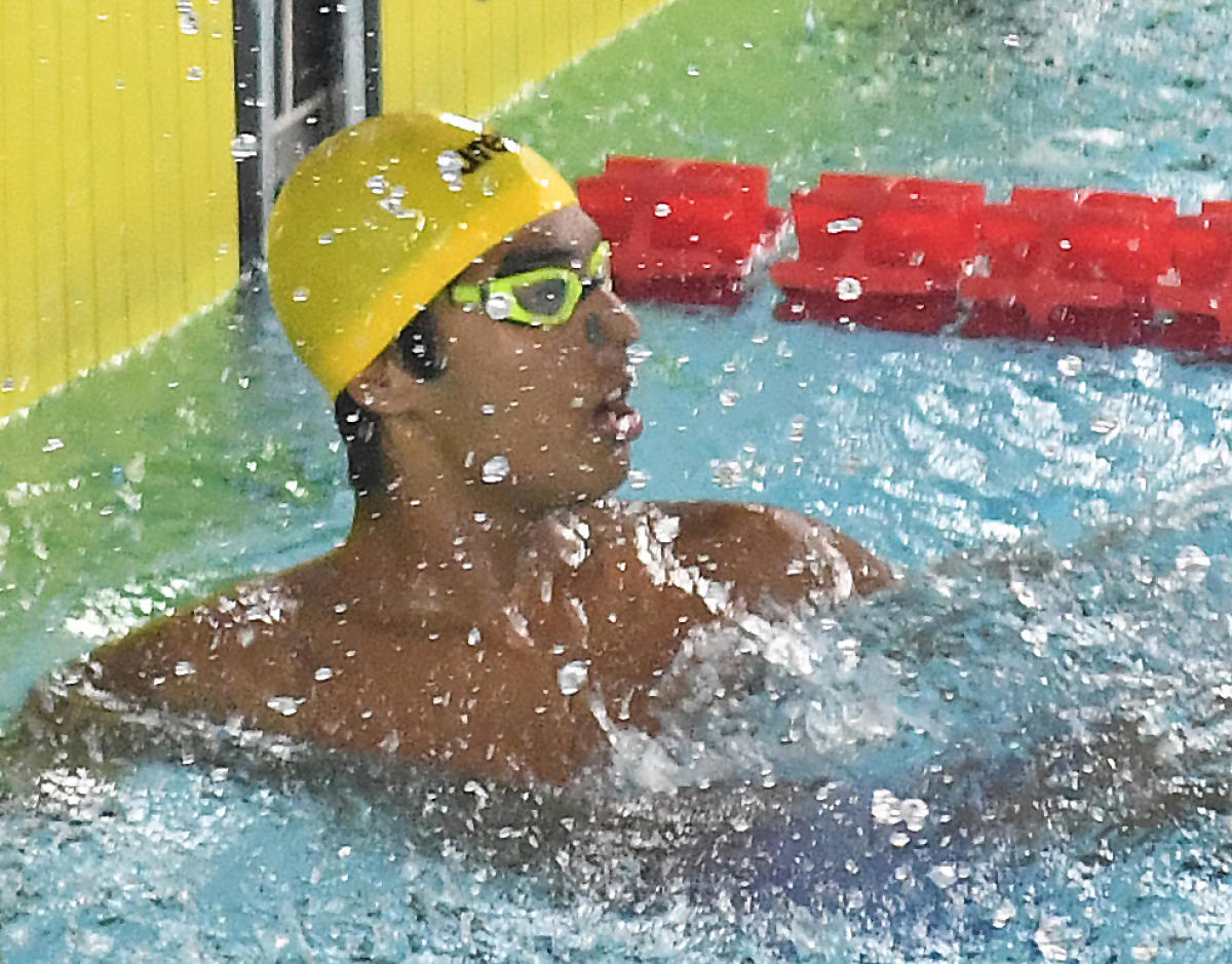 Three swimmers to train in Dubai