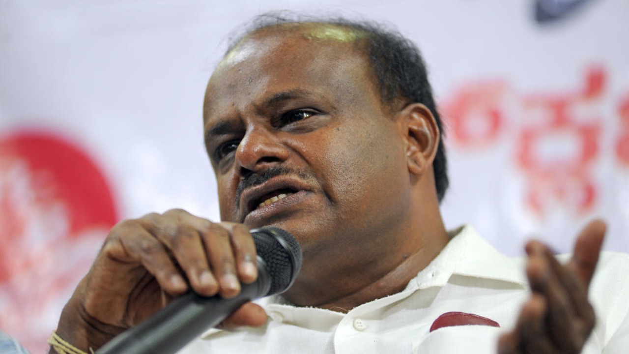 HD Kumaraswamy demands Hindi Diwas be scrapped