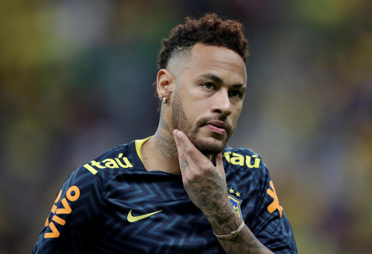 Neymar, Coutinho in Brazil squad for World Cup qualifying