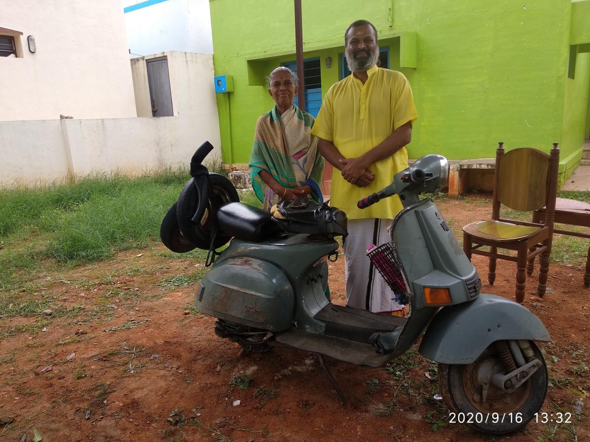 Woman-son return home after 'Bharatha Darshana'