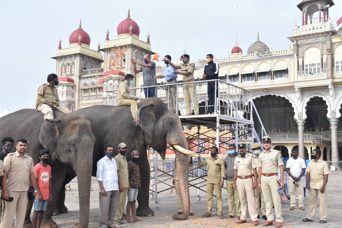 Abhimanyu completes first rehearsal of Jamboo Savari