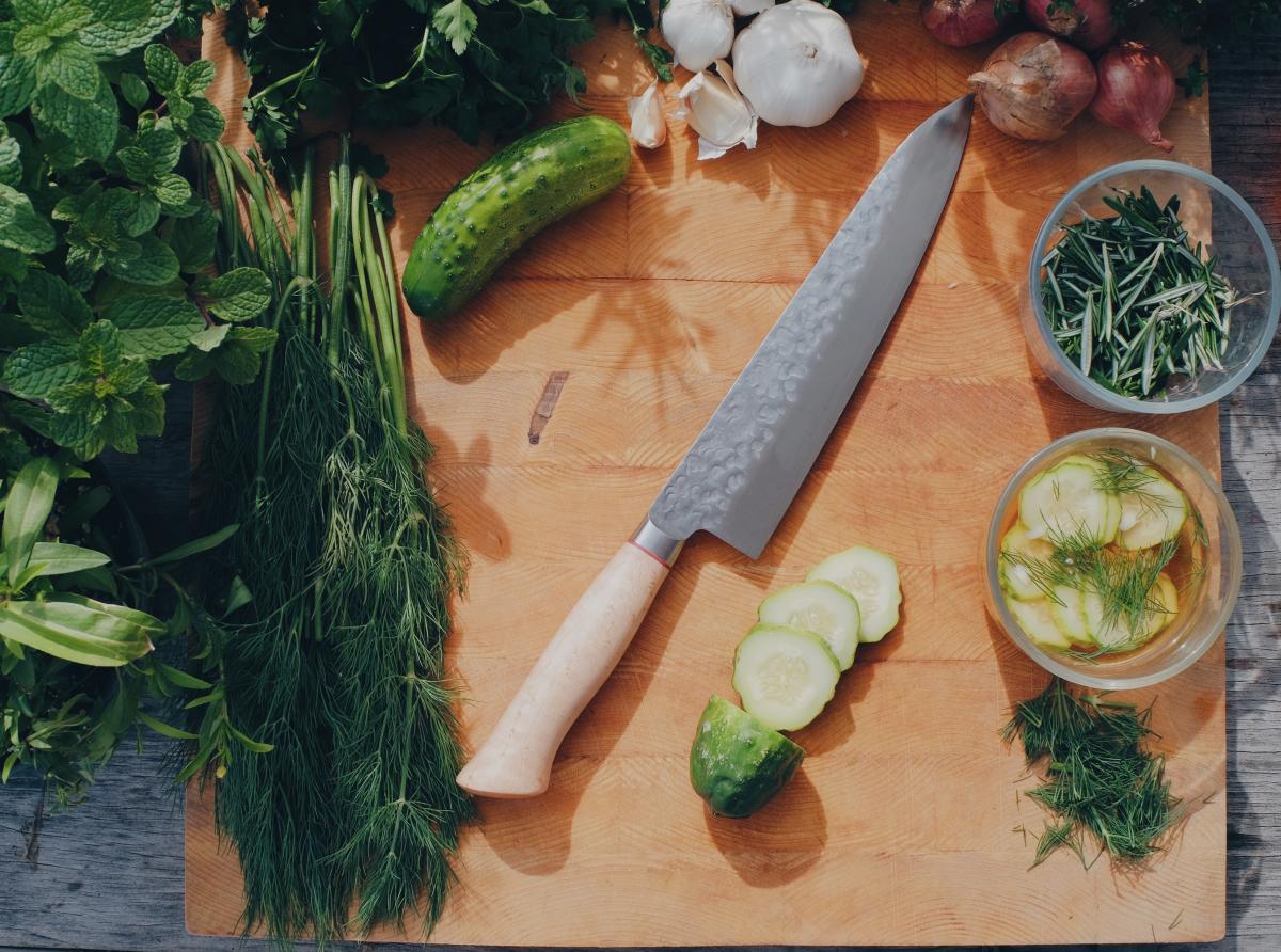 Knives out