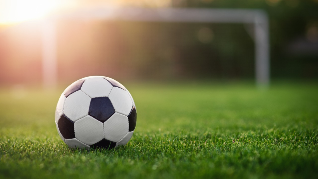 BDFA A Division League: DYES lose 0-11 with absent coach and just 10 players