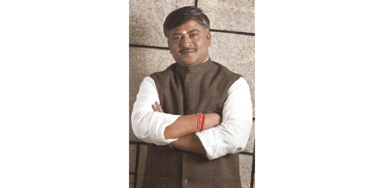 Was kidnapped, tortured, kicked out of moving car: Ex-MLA Varthur Prakash