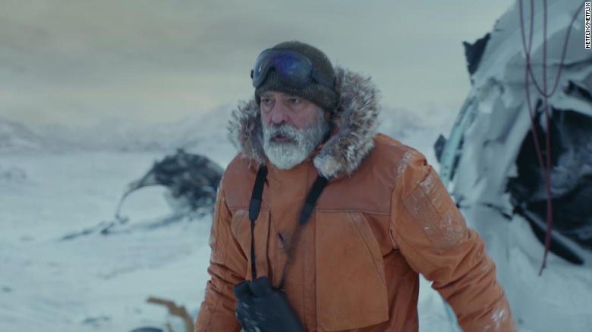 'The Midnight Sky’ review: A poignant and inspiring tale