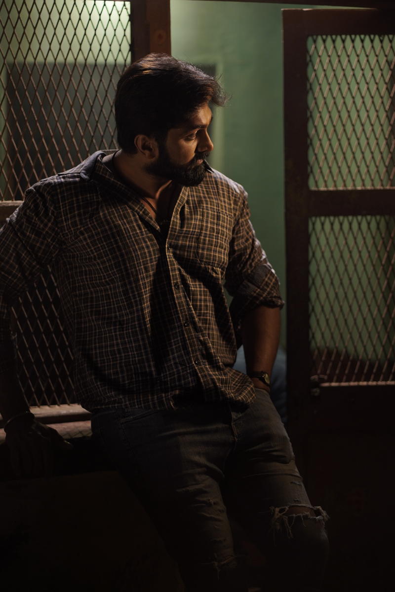Rajvardhan announces bilingual home production ‘Chakri’