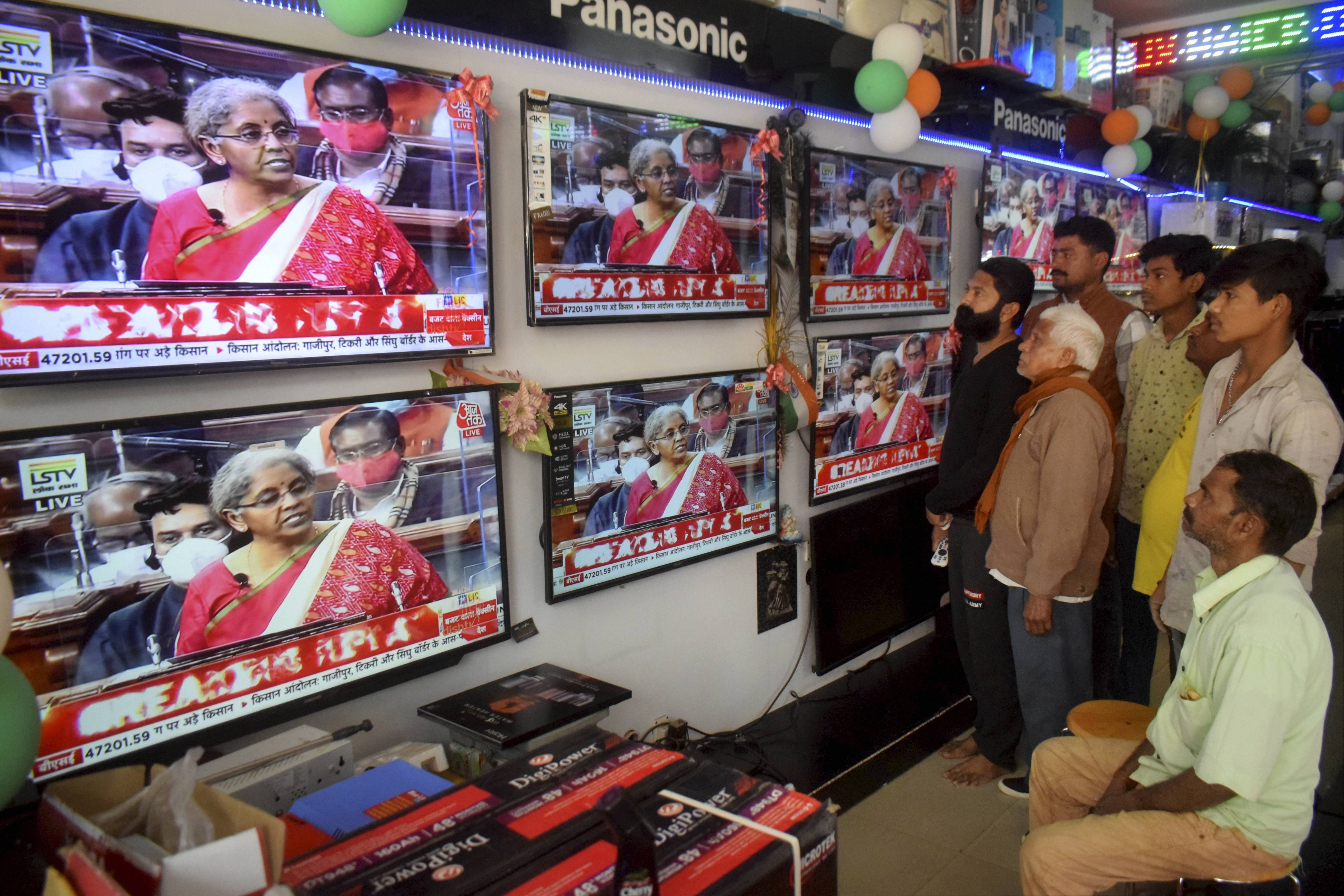 Markets continue frenzy over 'growth-oriented' Budget