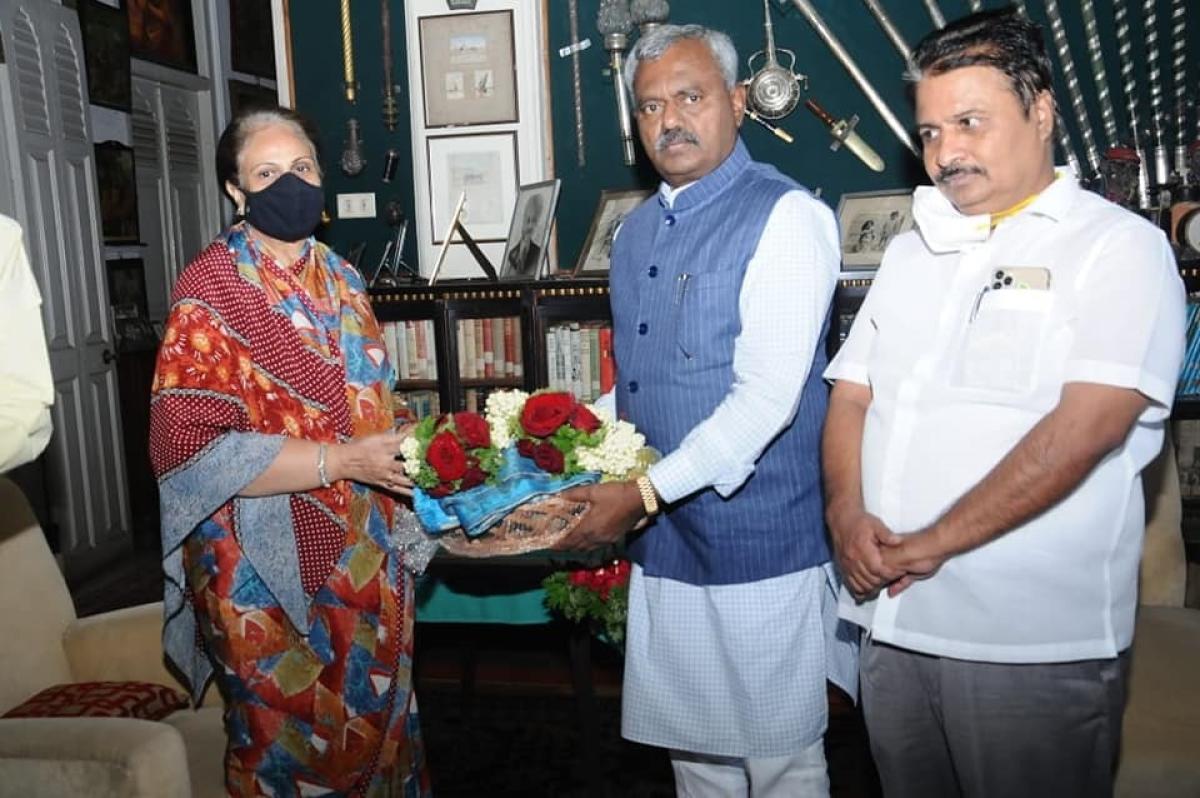 ‘Speaker favours installation of Wadiyar’s portrait at Vidhana Soudha’