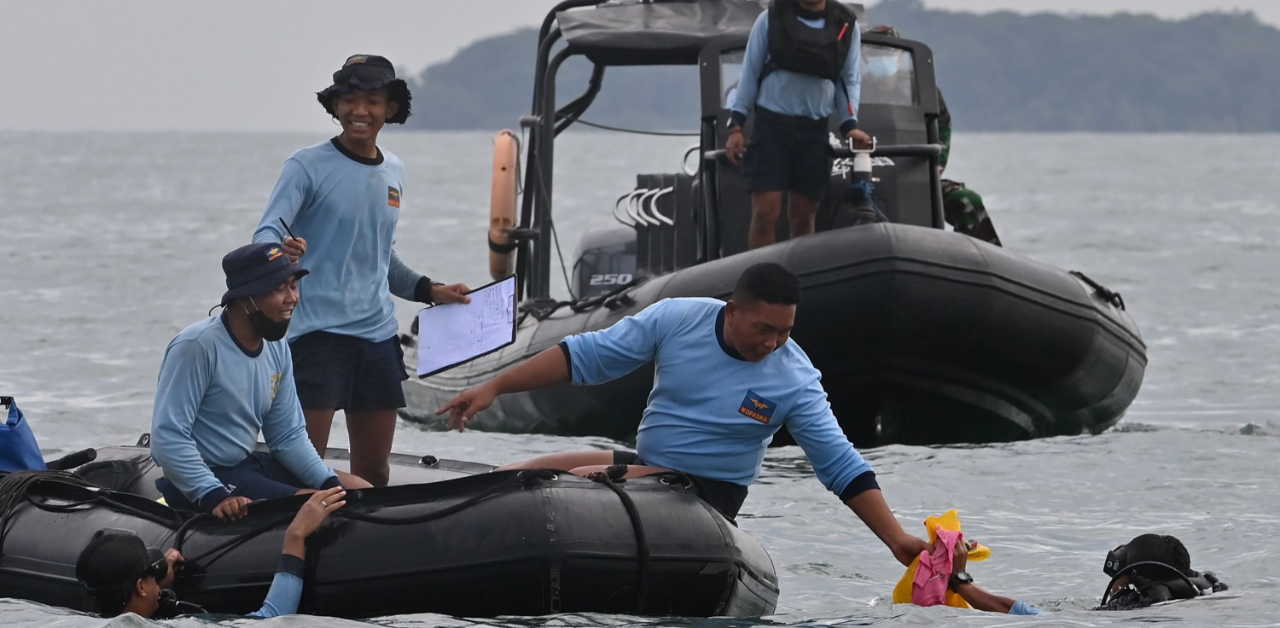 Throttle problem suspected in Indonesia crash: Investigators