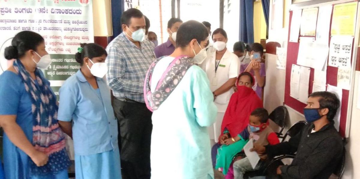 DC listens to woes of public at Srimangala