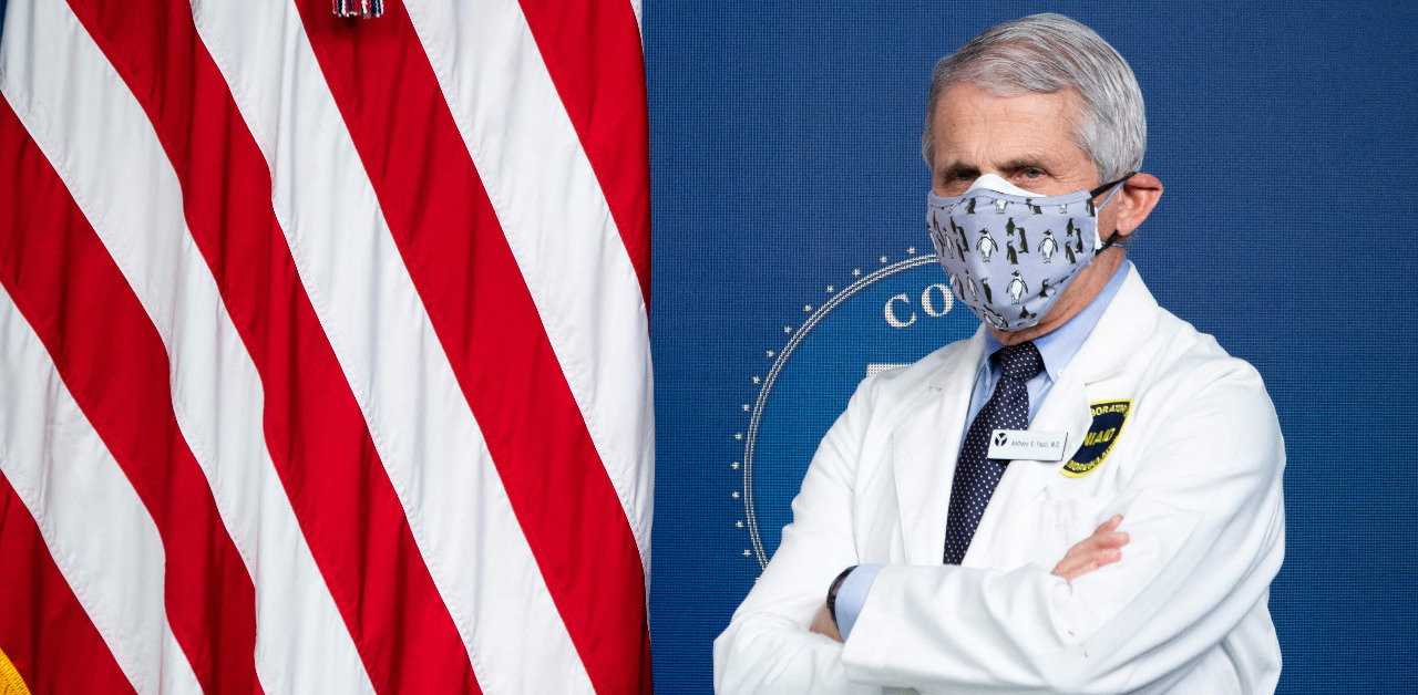 Fauci presents his personal coronavirus model to Smithsonian
