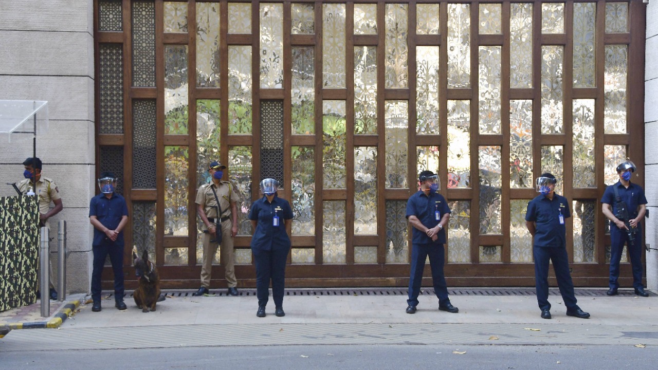 Ambani bomb scare: Car, gelatin sticks found near Antilla sent for forensic test