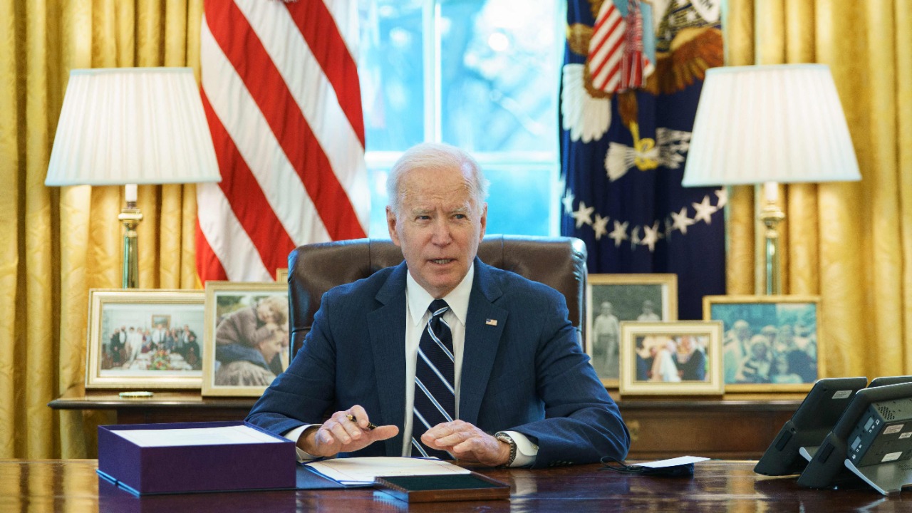 Are Democrats using the stimulus Bill as a political weapon?