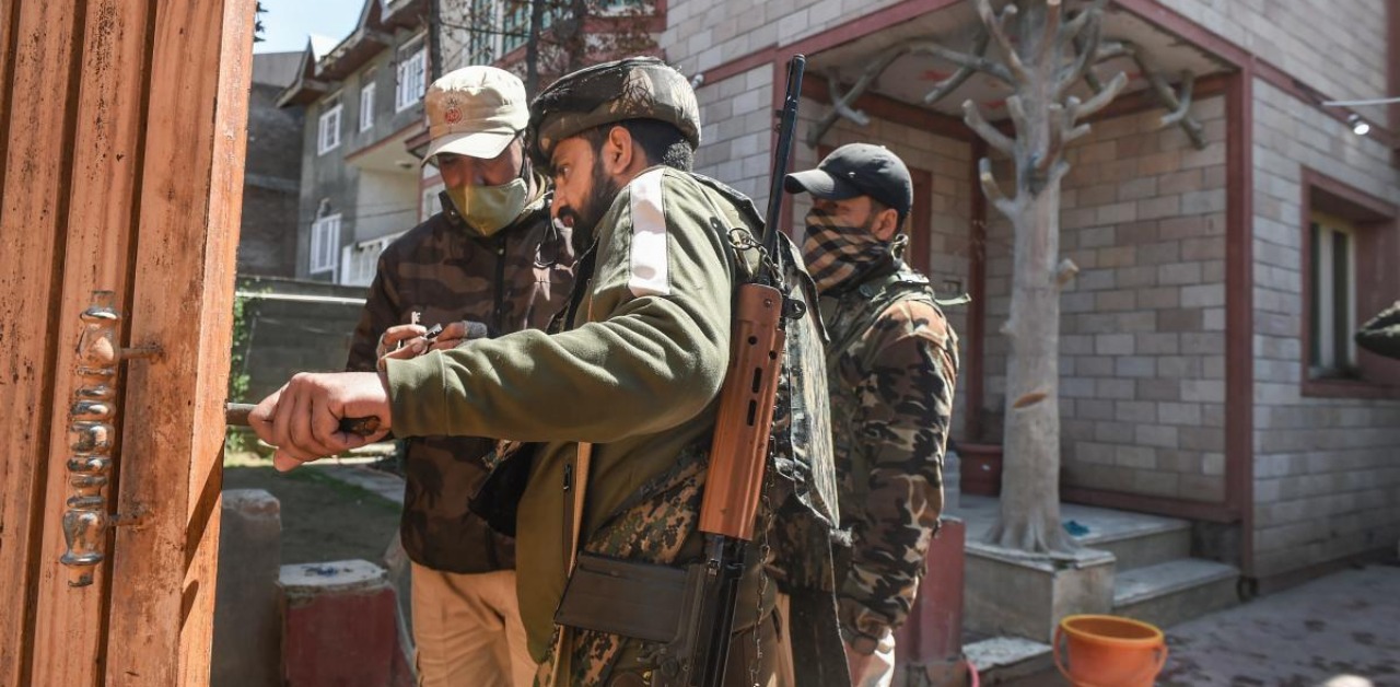 J&K Police to revamp security cover of leaders facing militant threat