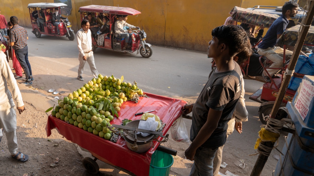 Roll out urban job scheme, discourage wage deductions: NHRC to Centre, States