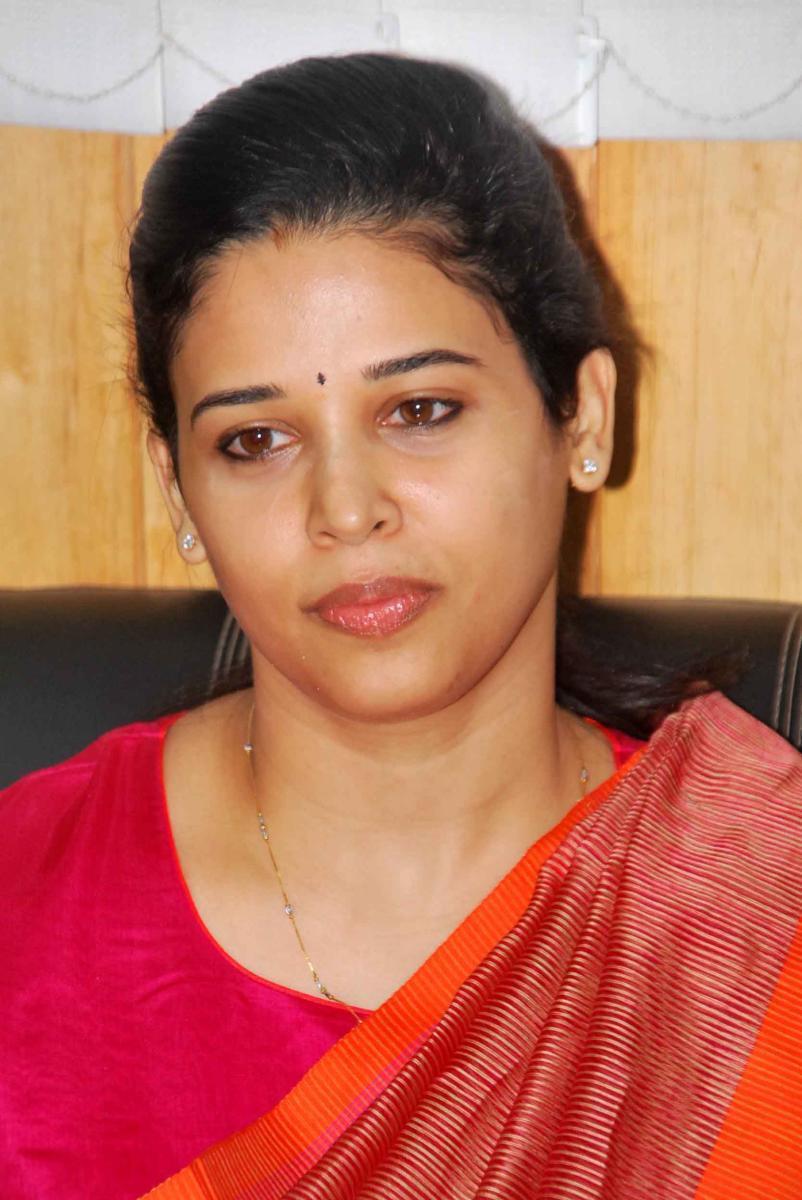 ‘Bharatha Sindhuri’, film based on IAS officer