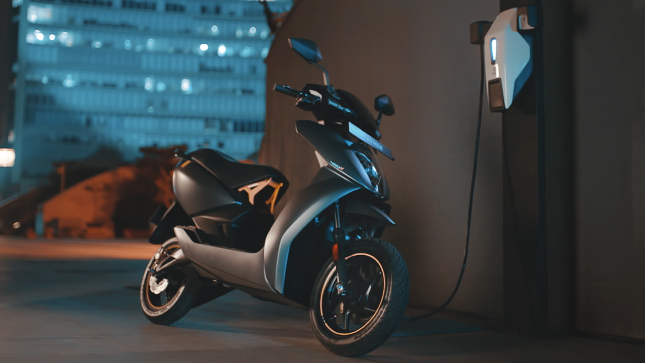 Electric two-wheelers get more discount under FAME-II 