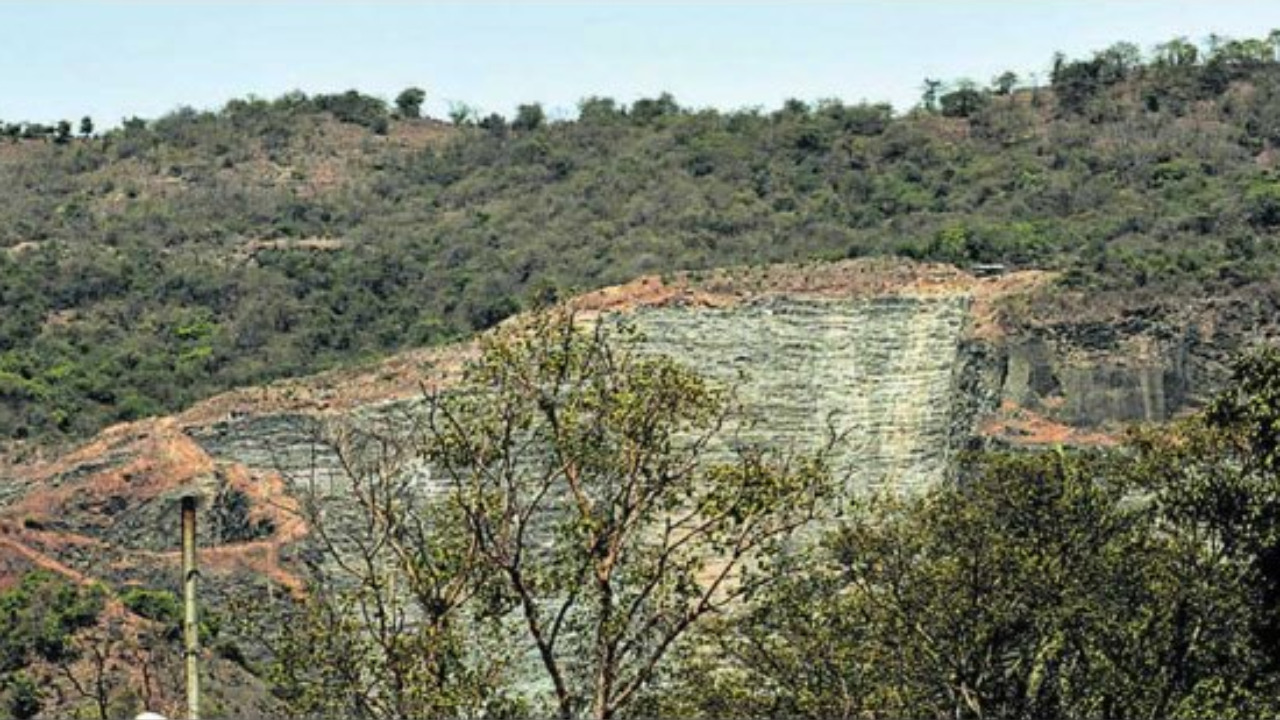 Maharashtra govt directs CIDCO to raze 30 illegal temples on landslide-prone Belapur & Parsik Hills