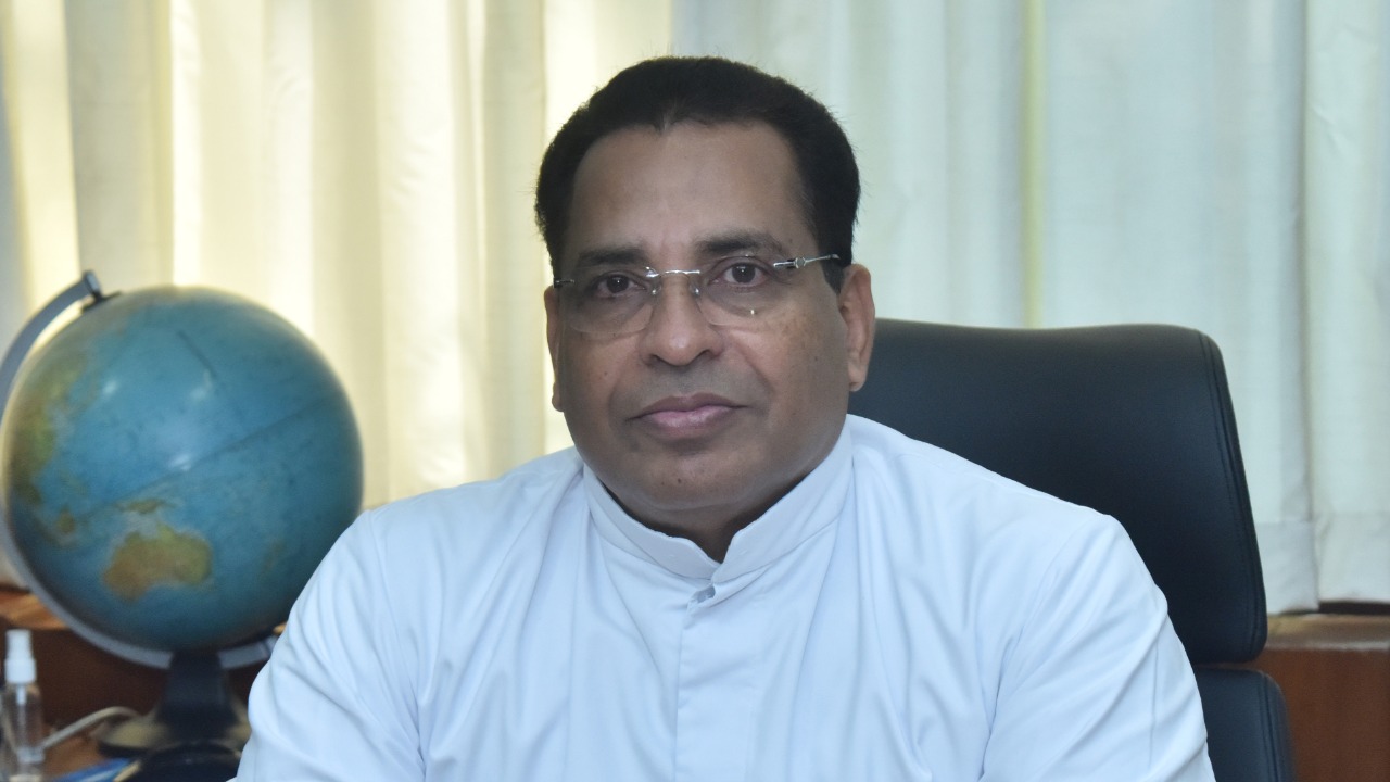 Panel to probe 'misconduct' at Christ varsity