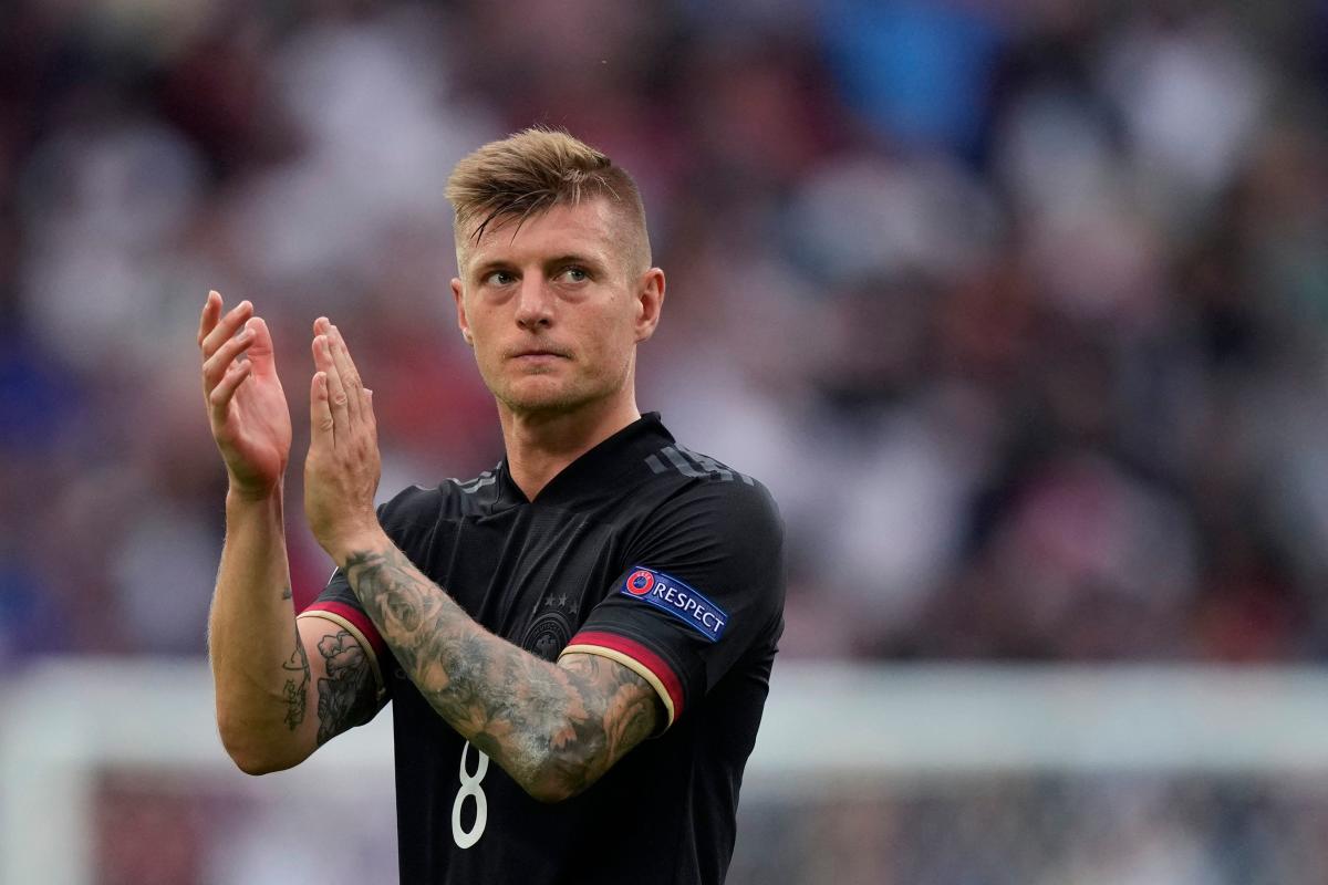 Germany's World Cup-winning midfielder Toni Kroos retires from international football