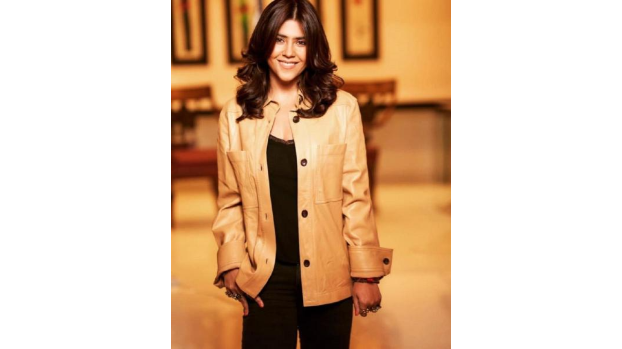 Ekta Kapoor to produce Hindi remake of  'U-Turn' 