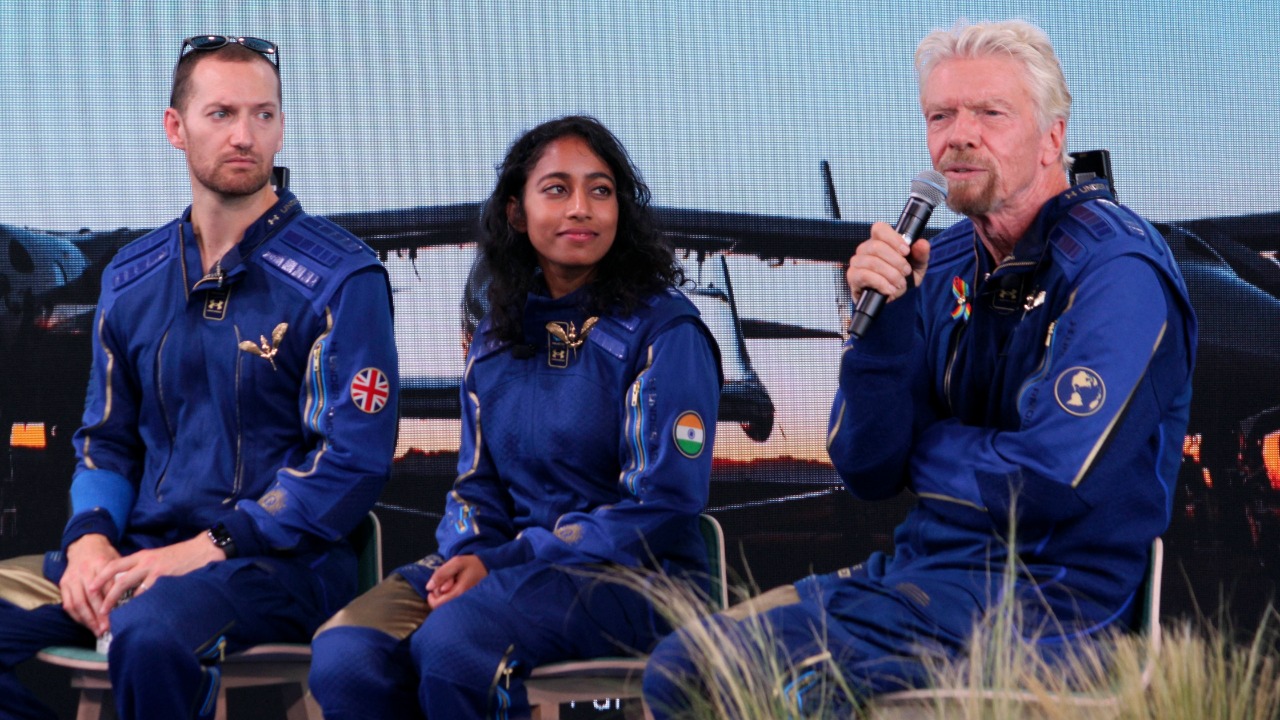Richard Branson's flight sparks new optimism in New Mexico