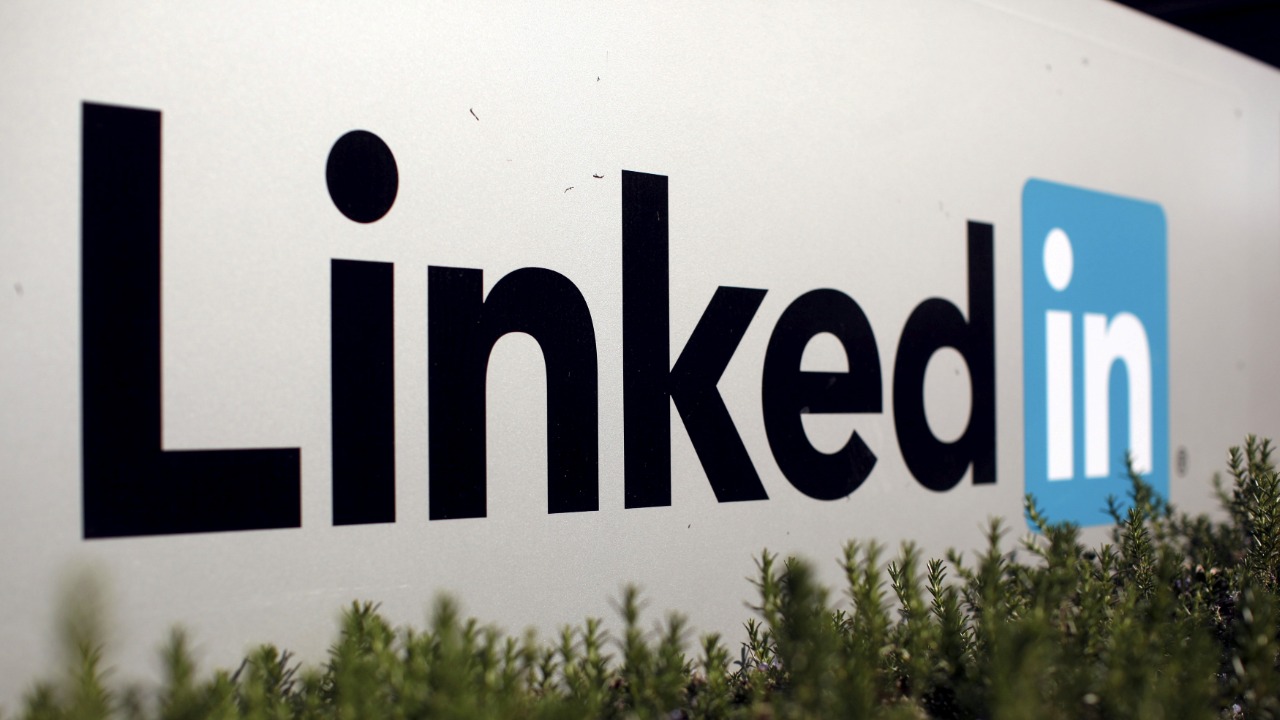 LinkedIn names insider Daniel Shapero as new CEO