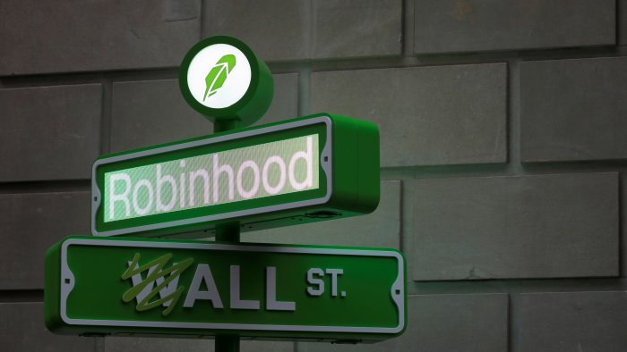 'Meme' stock Robinhood jumps 10% in end to turbulent week