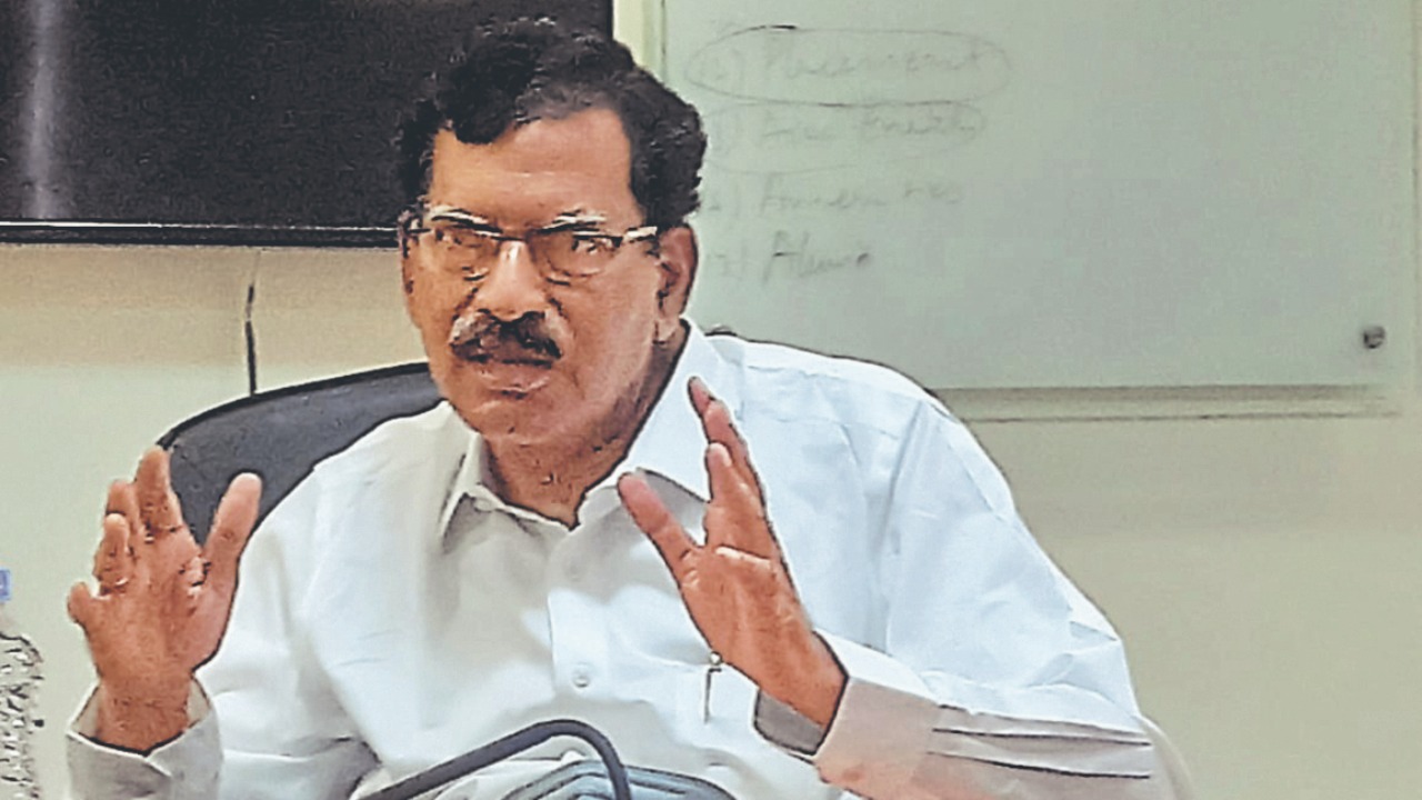 'Premier institutions should produce job providers, not job seekers': Battu Satyanarayana