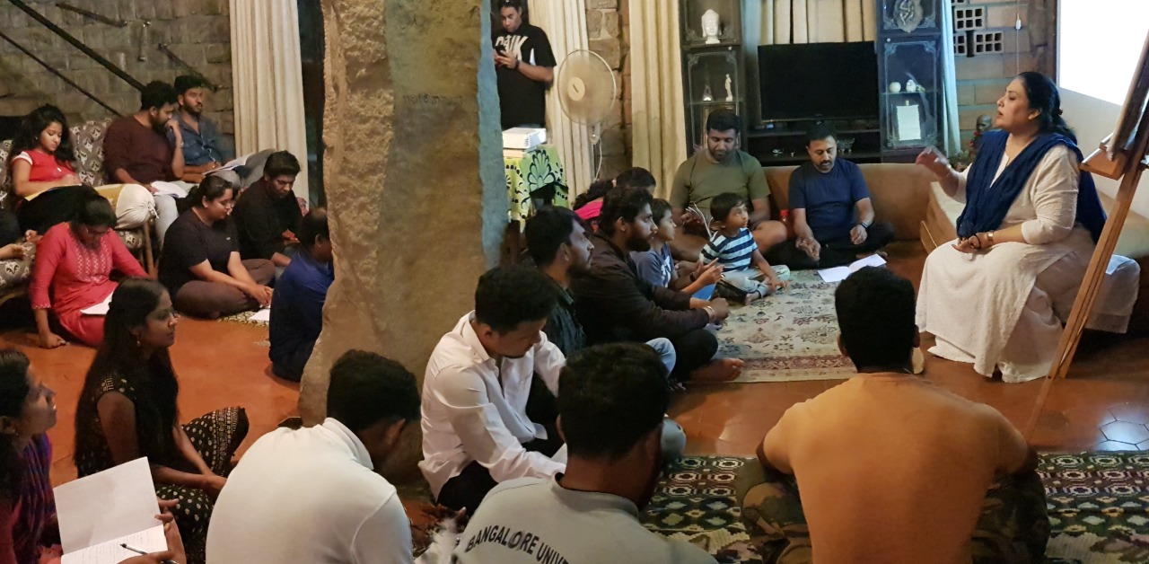 Free theatre school run by Vedike completes a year