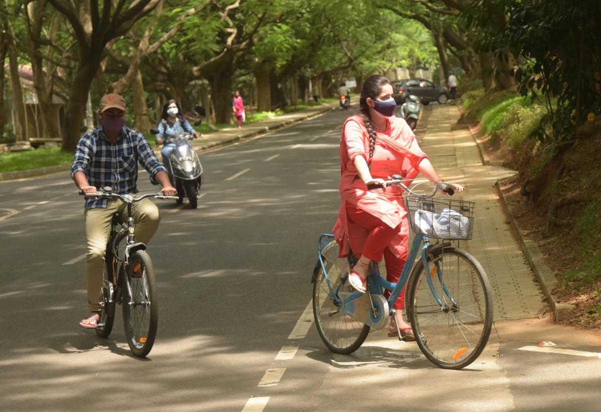 Cycling can be an ideal way to cover the short distances within a self-contained neighbourhood. Credit: DH Photo