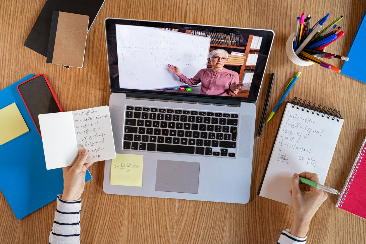 Karnataka: Experts' panel may submit report on online classes today