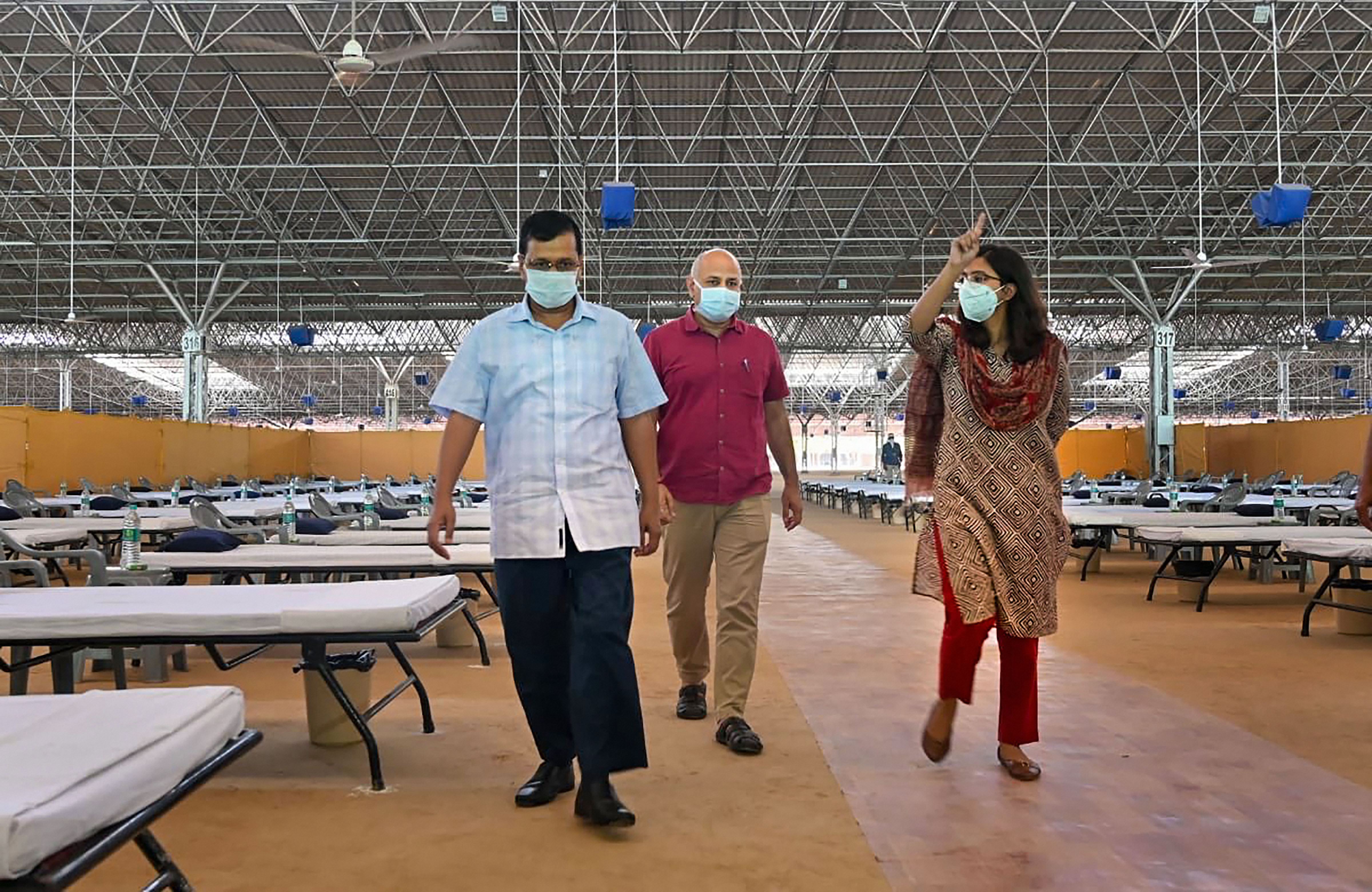 Home isolation back in Delhi: LG relents as AAP govt puts pressure