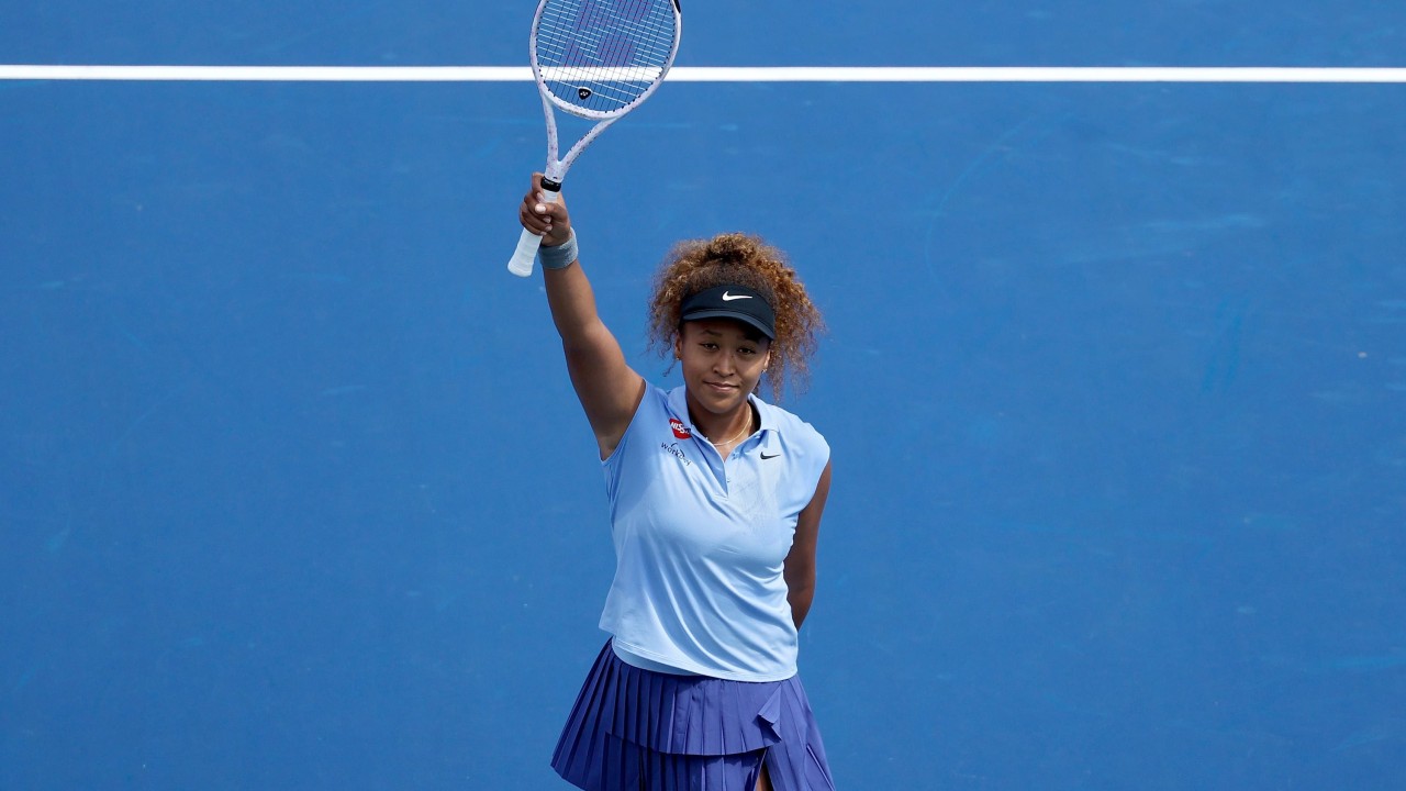 Naomi Osaka perseveres, pushes into Round of 16 in Cincinnati