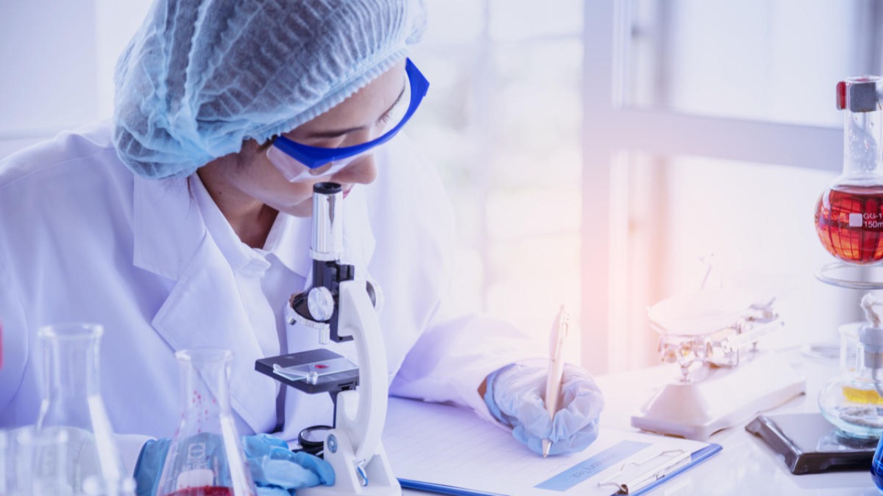 Nobel Medicine Prize for Covid-19 vaccine? It may be too soon