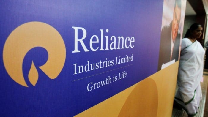 Reliance shares drop 4.6%; market valuation erodes by Rs 87,014 crore